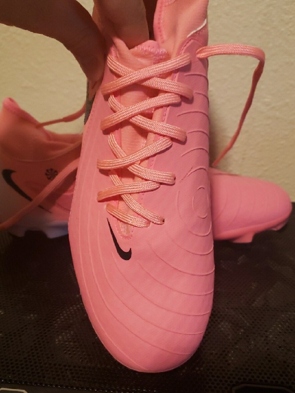 Nike Pink and White Soccer Cleats with Black Swoosh - Picture 4 of 4